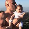 Vin Diesel papa poule : sa photo adorable avec sa fille Pauline, en octobre 2015 sur Facebook