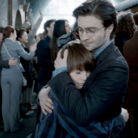Harry Potter : pourquoi le prénom du fils d'Harry est un hommage à Rogue ? J.K Rowling répond
