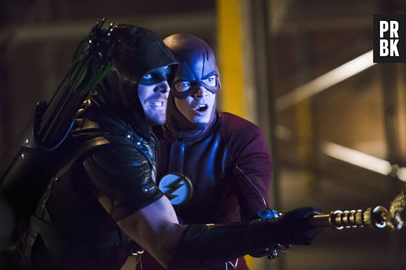 Arrow saison 4 et Flash saison 2 : nouvelles images du crossover avec Stephen Amell, Grant Gustin