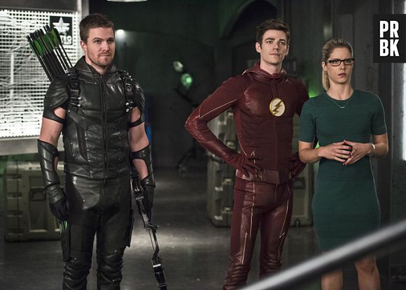 Arrow saison 4 et Flash saison 2 : nouvelles images du crossover avec Stephen Amell, Grant Gustin