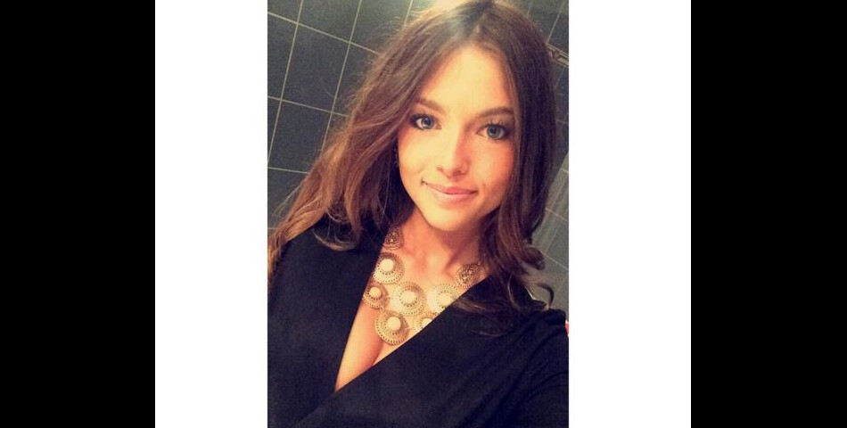 Julia Courtés (Miss Provence) très décolletée sur Instagram