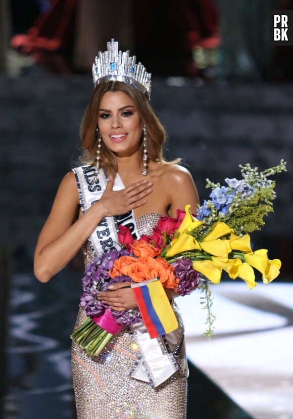 Ariadna Gutierrez-Arevalo (Miss Colombie) a été Miss Univers 2015 pendant quelques minutes