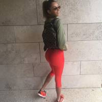 Nabilla Benattia : Instagram s'enflamme et débat sur... ses fesses