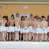 Camille Lacourt sexy et torse nu avec les joueurs du Racing 92 pour Clarins à la piscine Molitor, le 17 février 2016