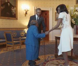 Barack Obama et Michelle Obama accueillent Virginia McLaurin à la Maison-Blanche