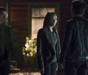 The Vampire Diaries saison 7, épisode 20 : Bonnie (Kat Graham) sur une photo