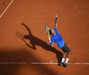 Jo Wilfried Tsonga en a marre d'entre ces blagues sur Kinder Bueno pendant qu'il joue au tennis