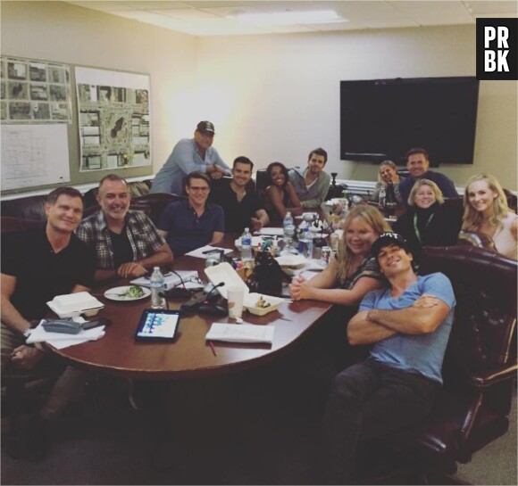 The Vampire Diaries saison 8 : les acteurs se retrouvent avant le tournage