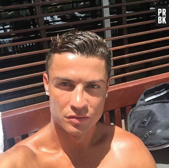 Cristiano Ronaldo avec du vernis, mais que se passe-t-il ?