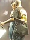 Rihanna et Drake toujours en couple ? Ils se sont embrassé lors d'un concert à Miami.