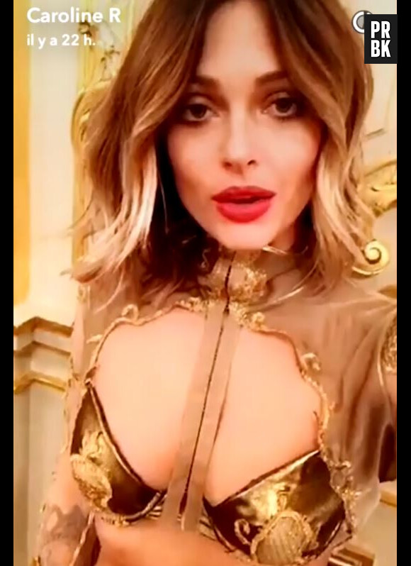 Caroline Receveur (Danse avec les stars 7) dévoile les coulisses de son shooting en lingerie sexy sur Snapchat.