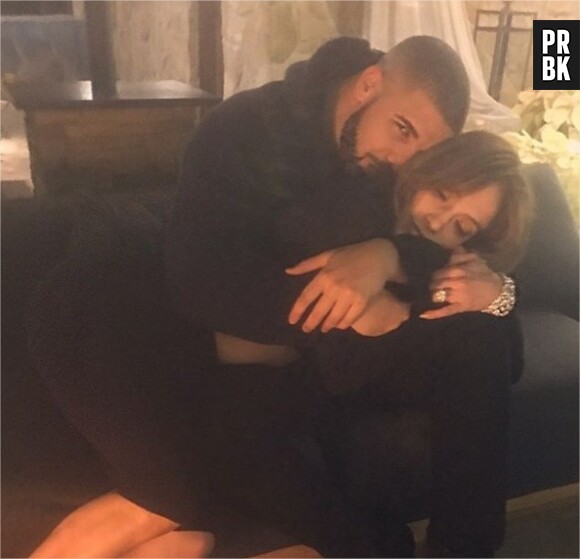 Drake et Jennifer Lopez en couple ? Après la photo, la vidéo du bisou !