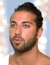 Les Princes de l'amour 4 : Zaven et Sabrina auraient participé uniquement "pour l'argent", car ils seraient déjà en couple dans la vraie vie.