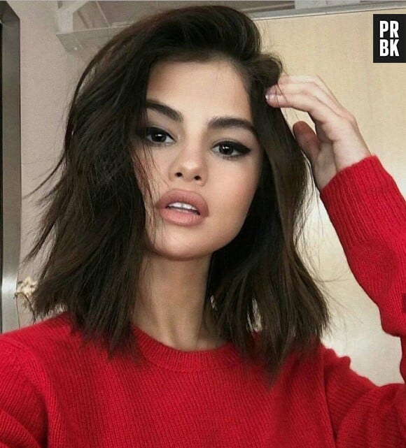 Selena Gomez avec des lèvres pulpeuses : est-ce grâce à la chirurgie esthétique, à Photoshop ou au maquillage ?
