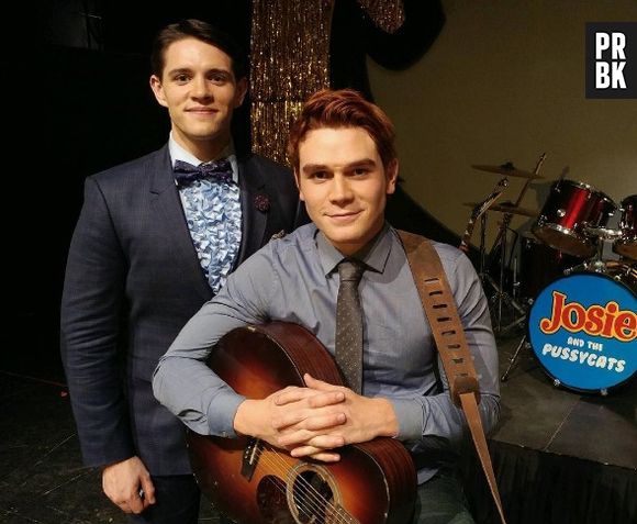 K.J. Apa (Riverdale) raconte le jour où il s'est pris un vent par la chanteuse Lorde