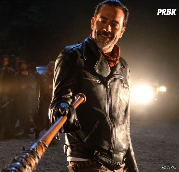 The Walking Dead : un t-shirt retiré de la vente pour racisme, Jeffrey Dean Morgan s'énerve