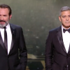 Jean Dujardin joue les mauvais traducteurs pour George Clooney aux César 2017
