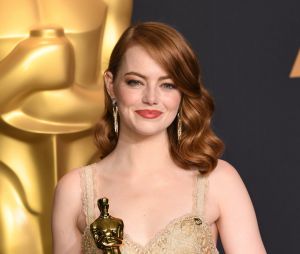 Oscars 2017 : Emma Stone oscarisée pour La La Land, la fiche qui annonce sa victoire a provoqué un gros fail à la fin de la cérémonie !