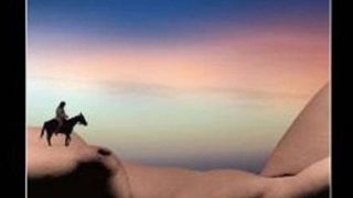 Sébastien Tellier revient avec un clip très dénudé ...