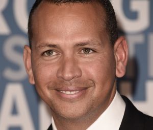 Jennifer Lopez : après Drake, la bomba latina aurait jeté son dévolu sur le champion Alex Rodriguez !