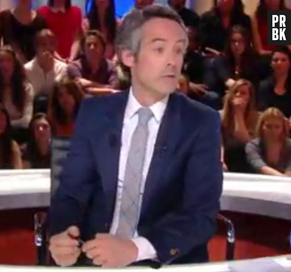 Le journaliste de Quotidien Azzeddine Ahmed Chaouch se fait traiter de "bougnoule" en plein rassemblement FN.