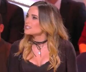 Capucine Anav ultra sexy : Camille Combal surpris et séduit par son méga décolleté !