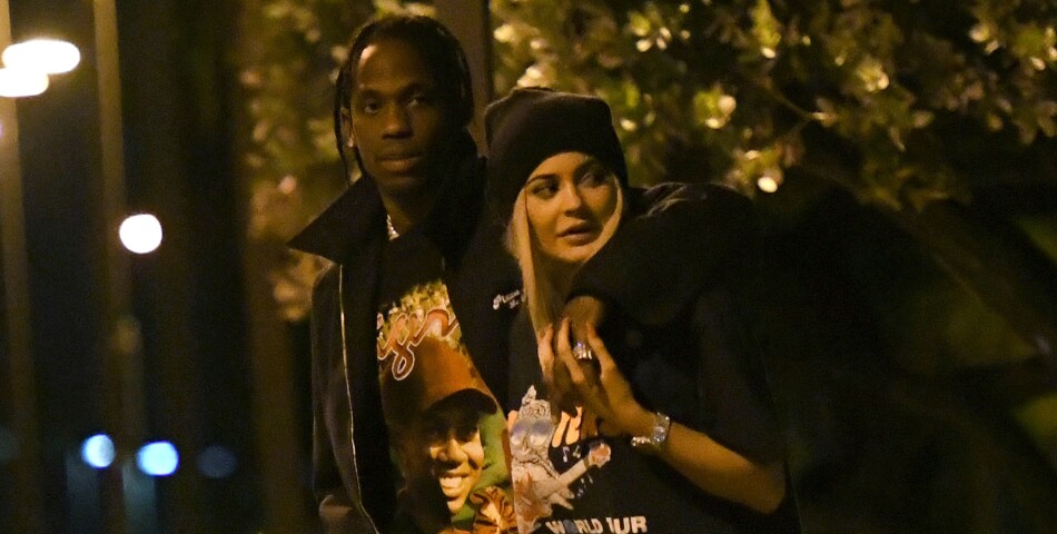 Kylie Jenner s&#039;éclate avec Travis Scott : elle serait de nouveau en couple avec Tyga mais dans une relation libre.
