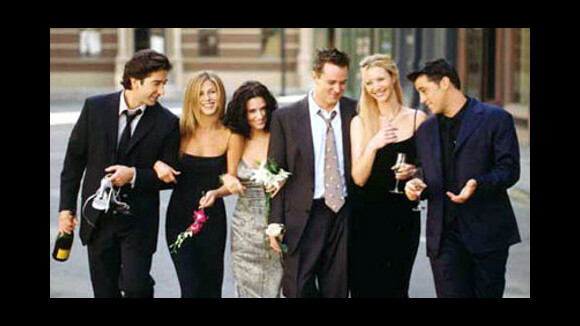 Friends ... un bêtisier en vidéo pour les 15 ans de la série !!
