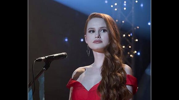 Riverdale saison 2 : Madelaine Petsch tease l'évolution dark de Cheryl Blossom