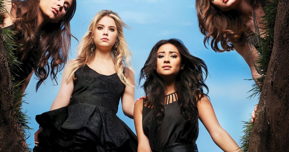 Qui Est A Dans Pretty Little Liars Saison 7 Pretty Little Liars saison 7 : les actrices prêtes pour une suite