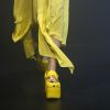 Crocs X Balenciaga : la collab improbable lors de la fashion week le 1er octobre 2017 à Paris