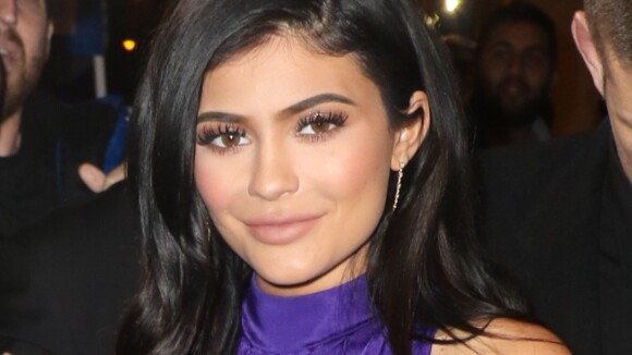 Kylie Jenner enceinte ? La page Wikipédia de son émission "officialise" sa grossesse