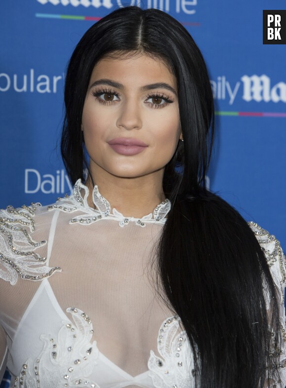 Kylie Jenner dévoile sa fille Stormi sur Snapchat !