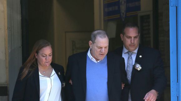 Harvey Weinstein : l'ex-producteur officiellement inculpé pour viol et agression sexuelle