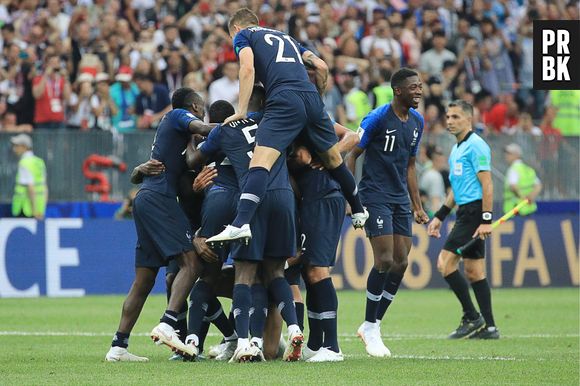 La France en Bleu : le reportage de TF1 crée le buzz sur Twitter et les français sont toujours en liesse !