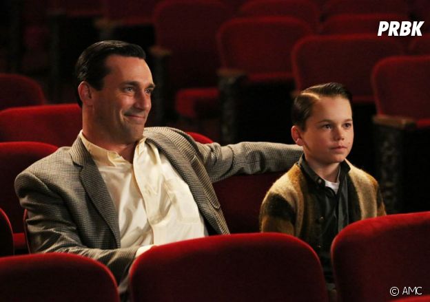 Mason Vale Cotton et Jon Hamm dans Mad Men