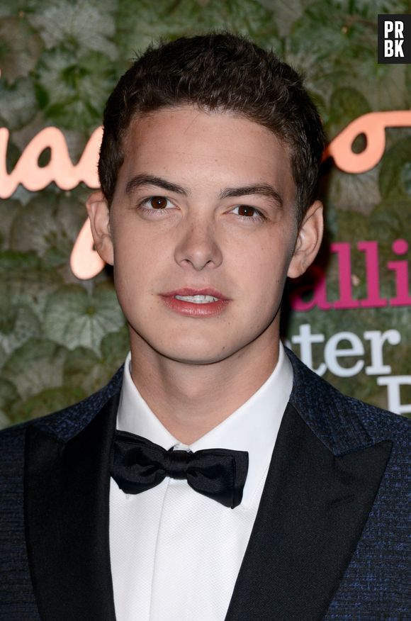 Israel Broussard (À tous les garçons que j'ai aimés) s'excuse après ses tweets controversés