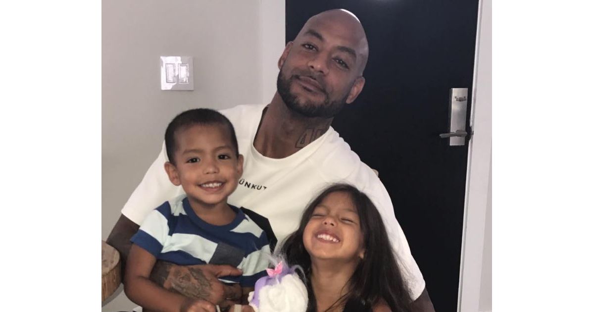 Booba : papa poule, il refuse de mettre ses enfants à l'école - Purebreak