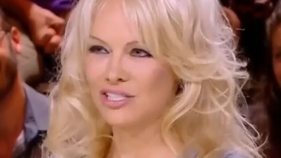 Pamela Anderson séparée d'Adil Rami ? Elle rembarre Yann Barthès dans Quotidien