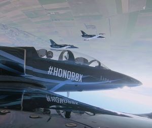 Natoo, Amixem, Mamytwink et Domingo s'envoient en l'air : la vidéo de leur virée exeptionnelle avec le Honor 8X.
