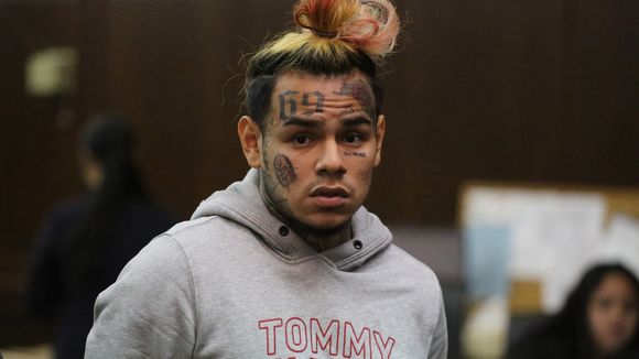 6ix9ine en prison : le rappeur craint pour la sécurité de sa famille