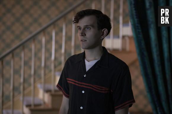 Harry Melling dans Le Jeu de la dame