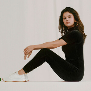Selena Gomez va sortir sa 1ère collection pour Puma, des pièces 100% girl power !