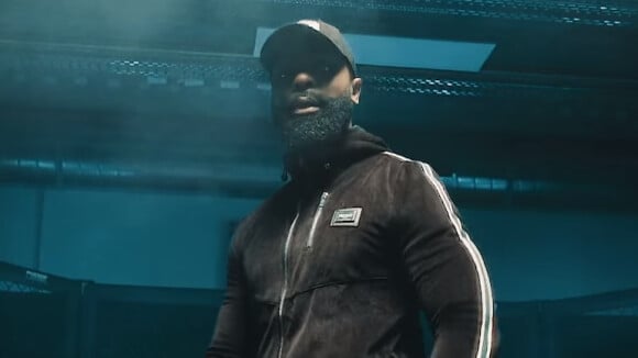 Clip "Aieaieouille" : Kaaris revient (encore) sur sa bagarre avec Booba et la prison