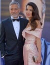 Amal Clooney fait partie des stars les plus cherchées pour leur looks en 2018.