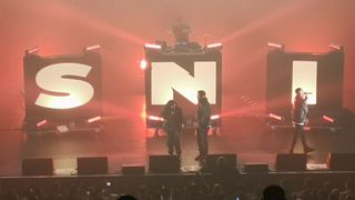 Sniper à l'Olympia : Blacko, Tunisiano et Aketo rejoints par JoeyStarr, ils mettent le feu ! ?