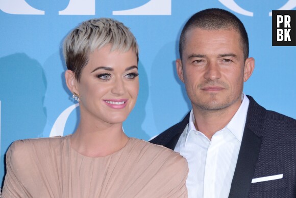 Katy Perry et Orlando Bloom fiancés : Il a fait sa demande à la Saint-Valentin, elle dévoile la bague sur Instagram.