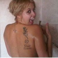 Peaches Geldof ... La Paris Hilton anglaise nous montre ses tatouages coquins