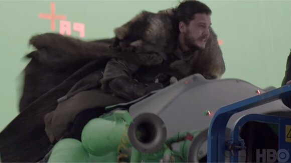 Game of Thrones saison 8 : les coulisses de la balade à dragons dévoilées et... c'est ridicule