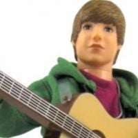 Justin Bieber ... Regardez la pub pour sa poupée qui chante